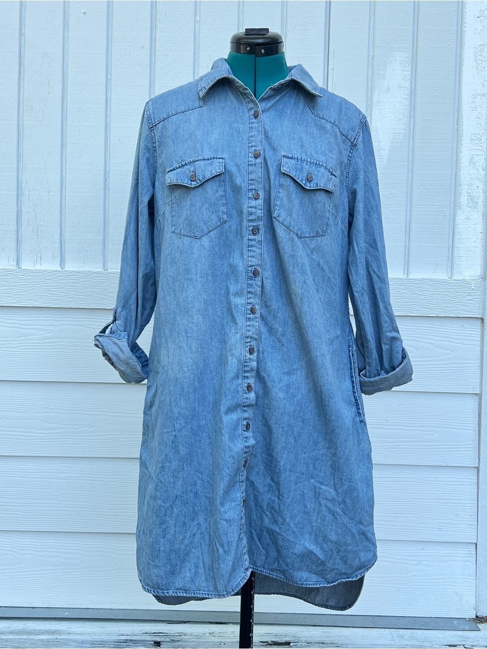 Merona: Denim Shirt Dress/Chambrey - Casual Button-Front. Size Large.